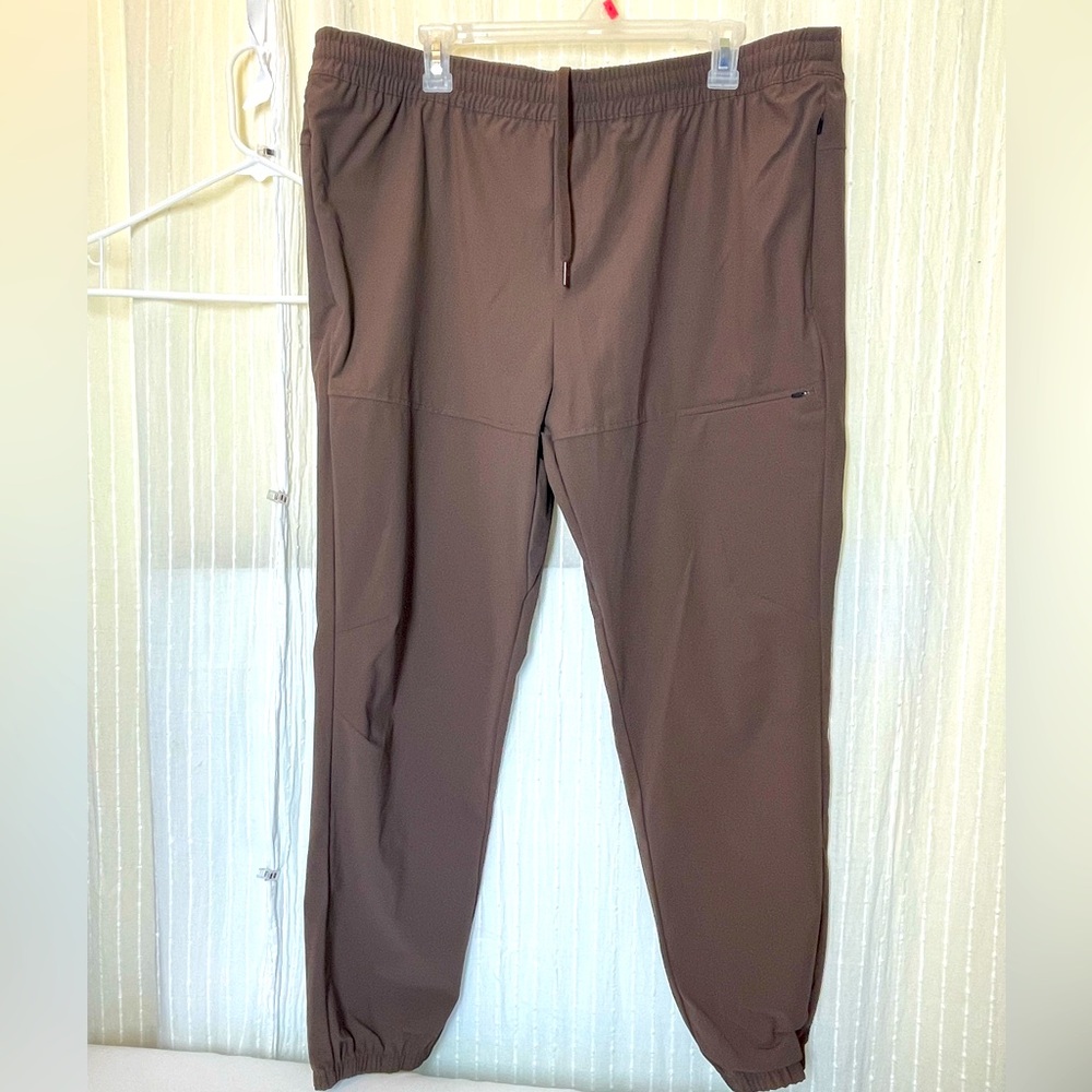 All in motion XL brown with rose undertones hiking jogger pants